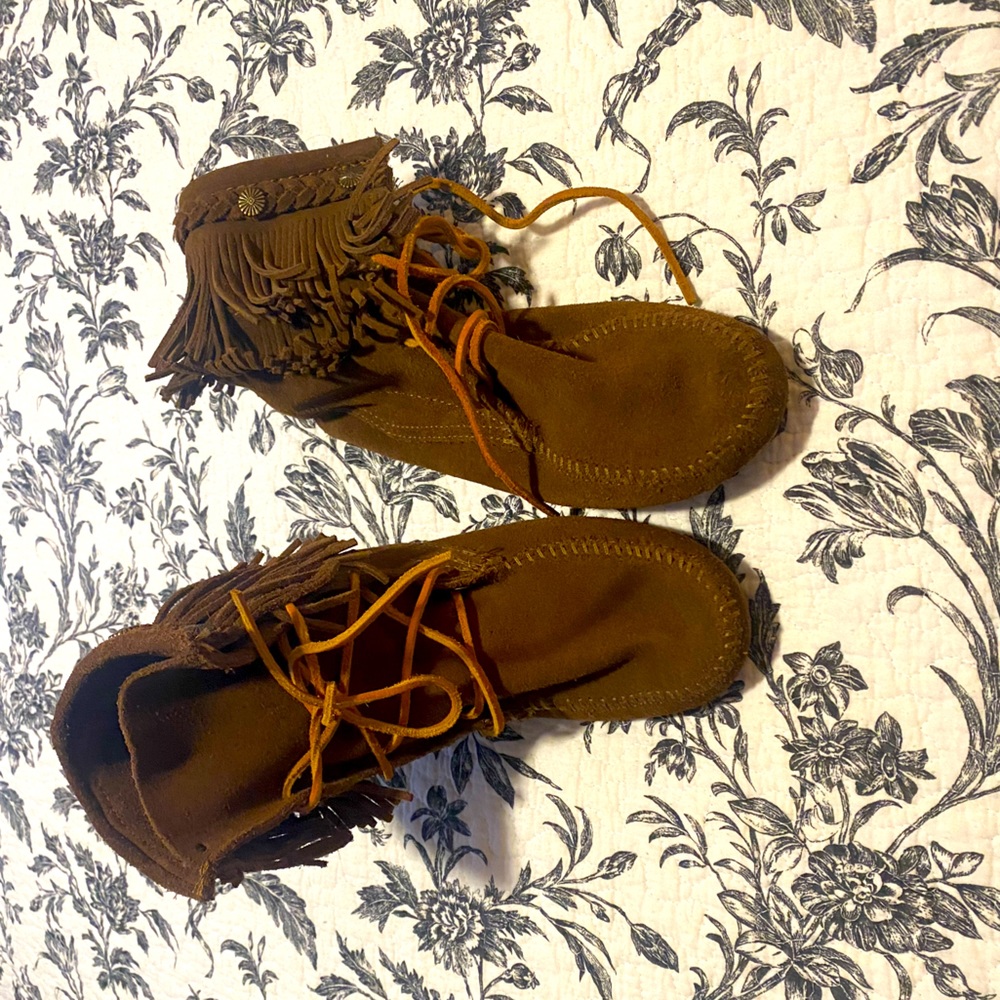 Minnetonka boots